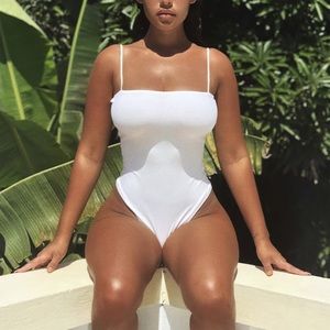 Fashion Nova Don’t Be So Square Bodysuit White XL